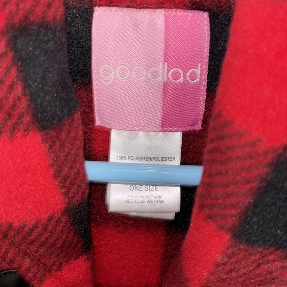 EUC goodlad one size red & black shoulder cover with color plaid look 36” seam - Picture 2 of 8